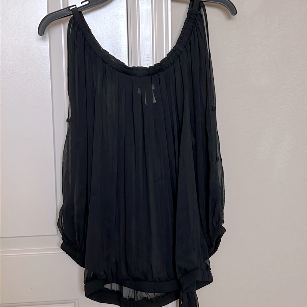 Cache sheer chiffon cold shoulder top